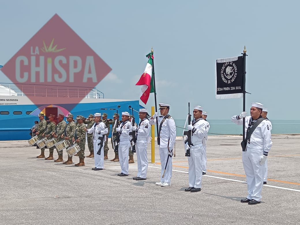 Conmemoran el LXXXI aniversario del Día de la Marina Nacional
