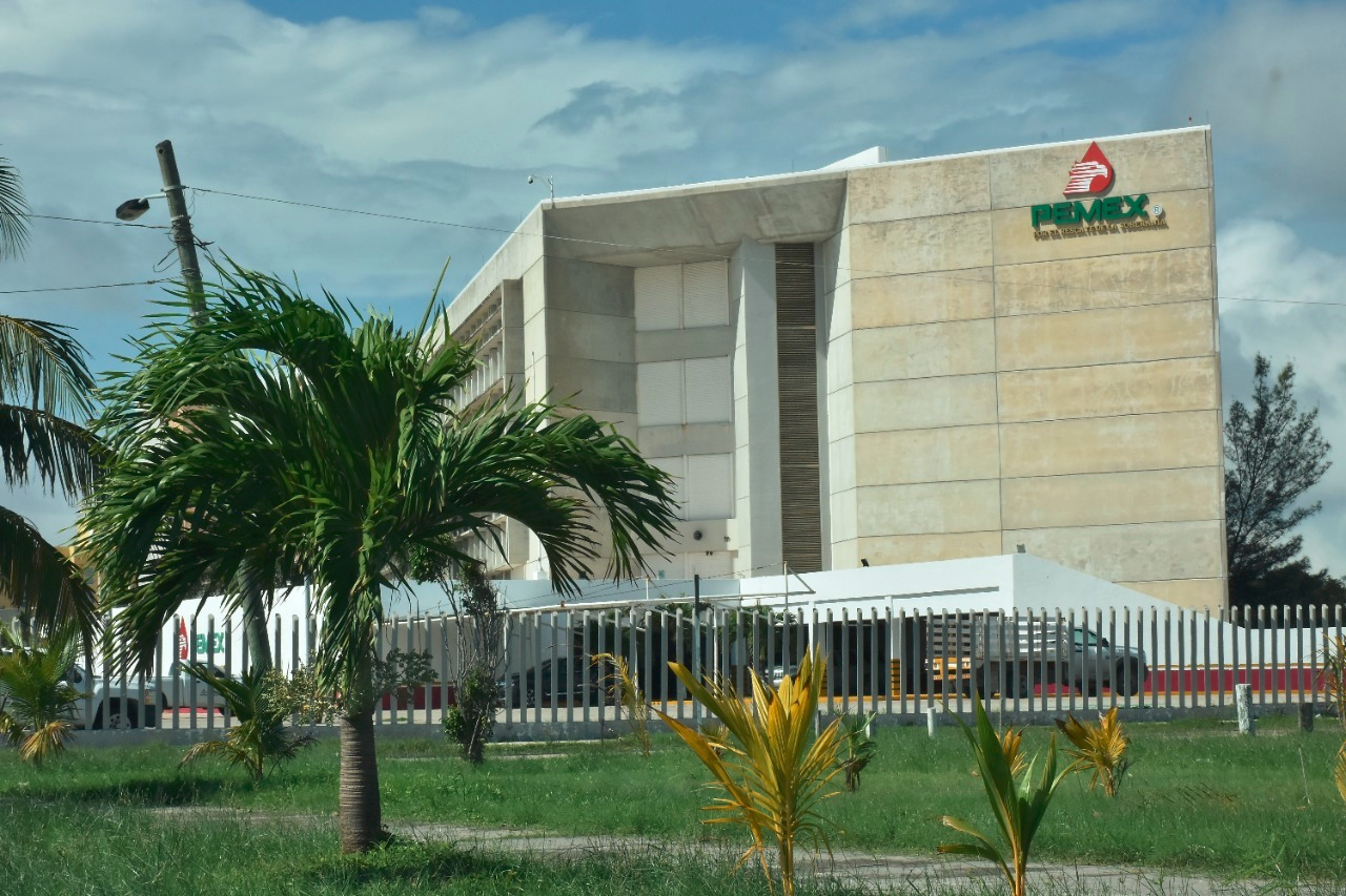 PEMEX tiene que decir en qué áreas de Ciudad del Carmen