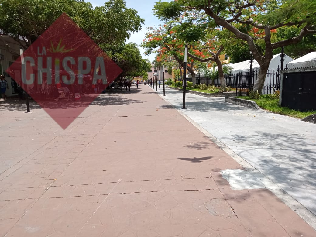 Cero espacios a comerciantes en el andador Arturo Shields de Ciudad del Carmen