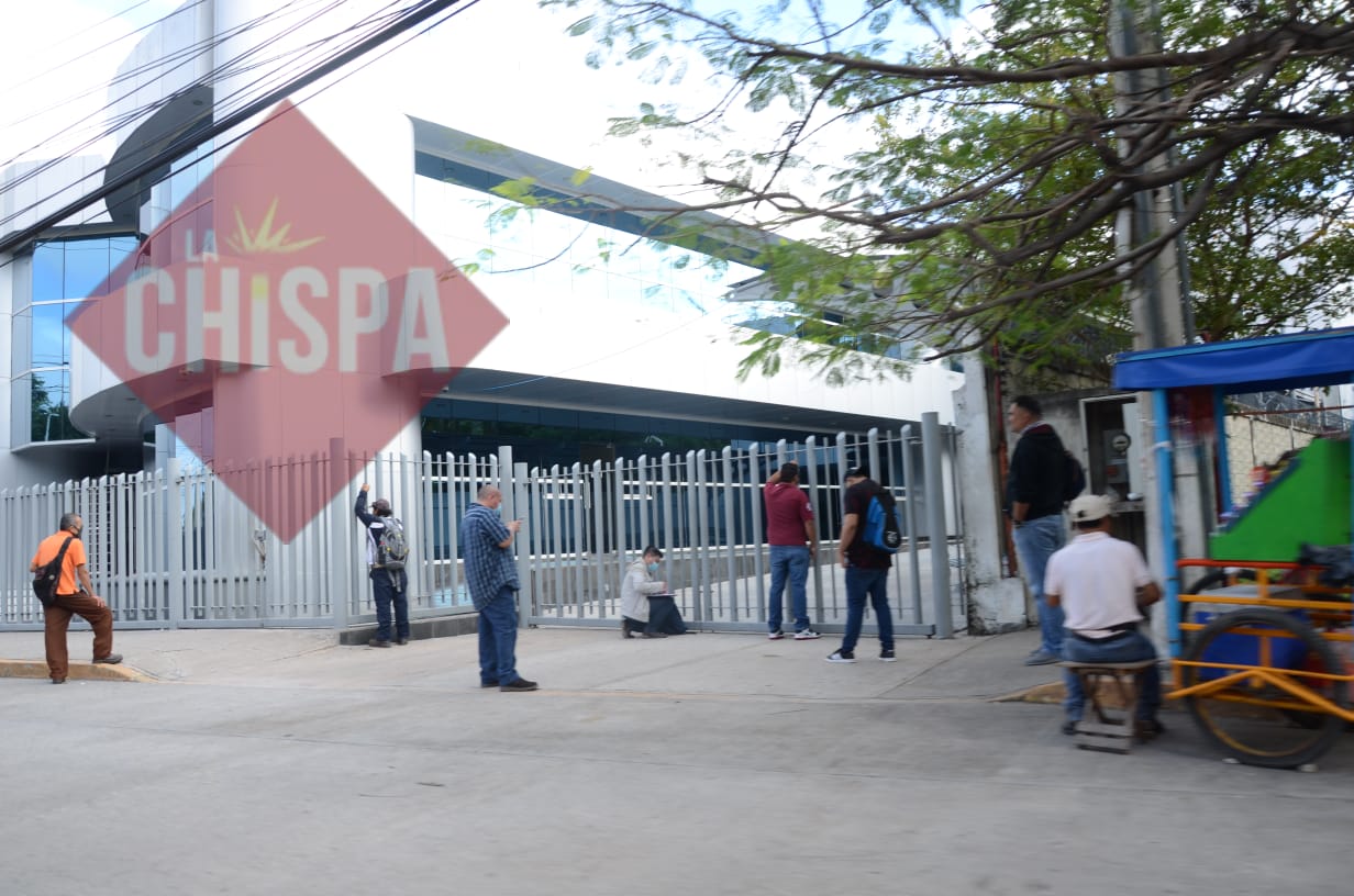 Petroleros jubilados de la Sección 42 del STPRM de Ciudad del Carmen piden un incremento al pago de sus jubilaciones del 8.7%