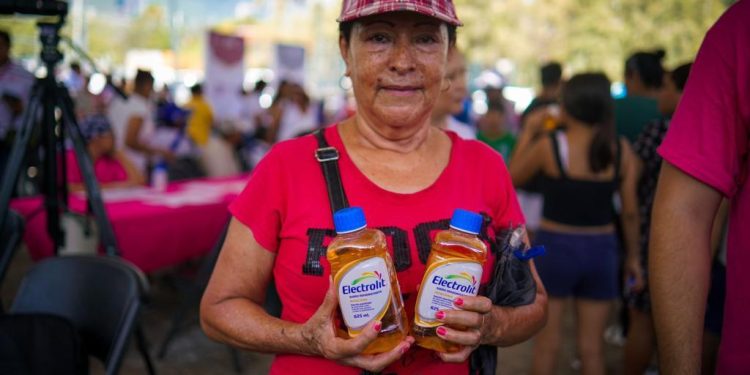 INICIA LA OLEADA DE HIDRATACIÓN EN 13 ESTADOS DE MÉXICO