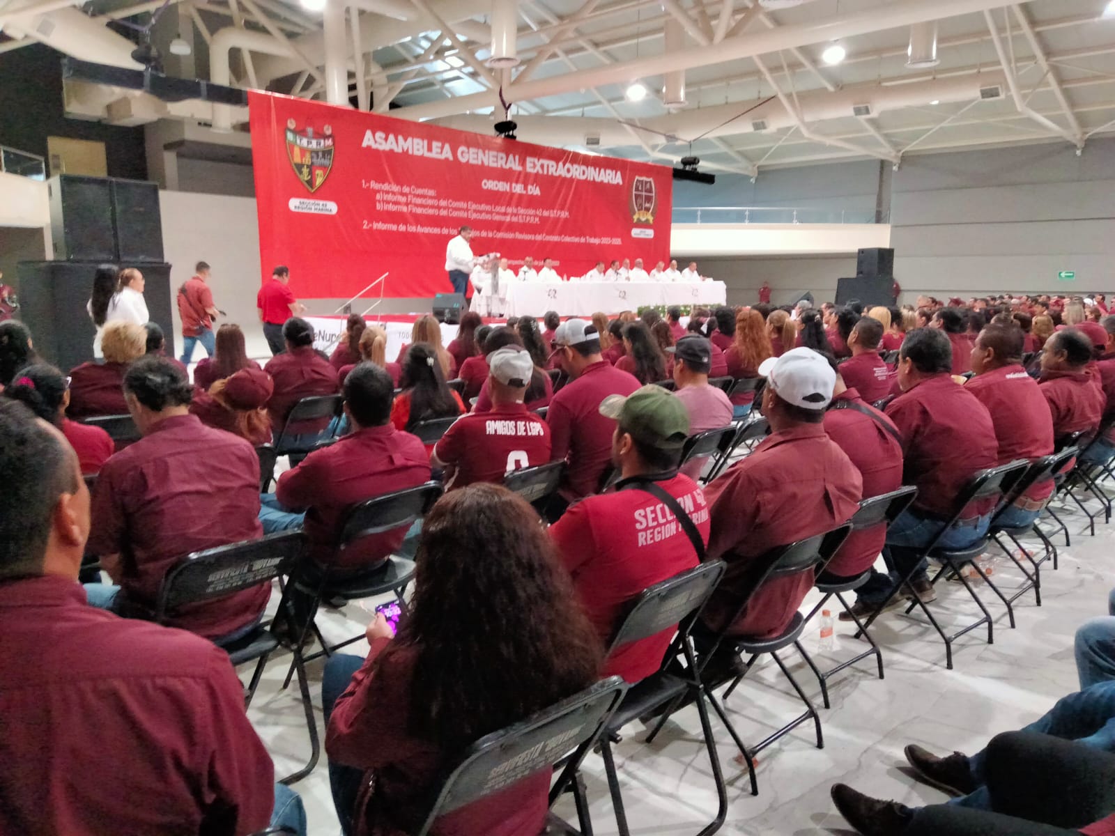 PEMEX no quiere negociar el incremento salarial con el STPRM