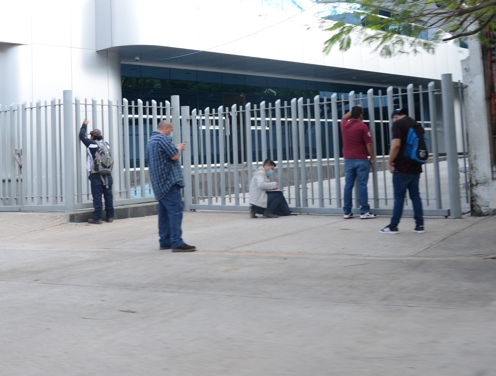 Trabajadores petroleros transitorios denuncian corrupción en basificaciones