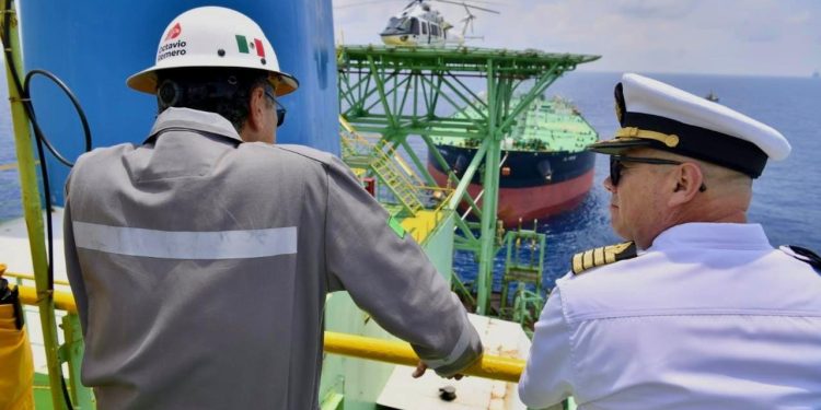 PEMEX restablece al 100% la producción en Ek Balam tras fuga y renueva red de ductos