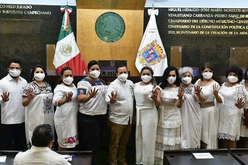 Morena tiene secuestrado el Congreso, manifestó el legislador Ricardo Medina al dar a conocer que buscarán encabezar la mesa directiva.