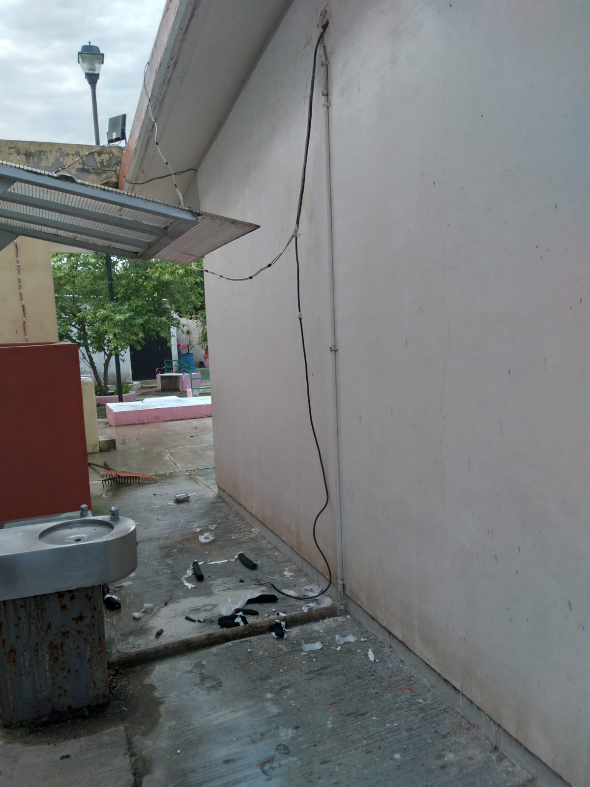 Continúan robos en escuelas campechanas