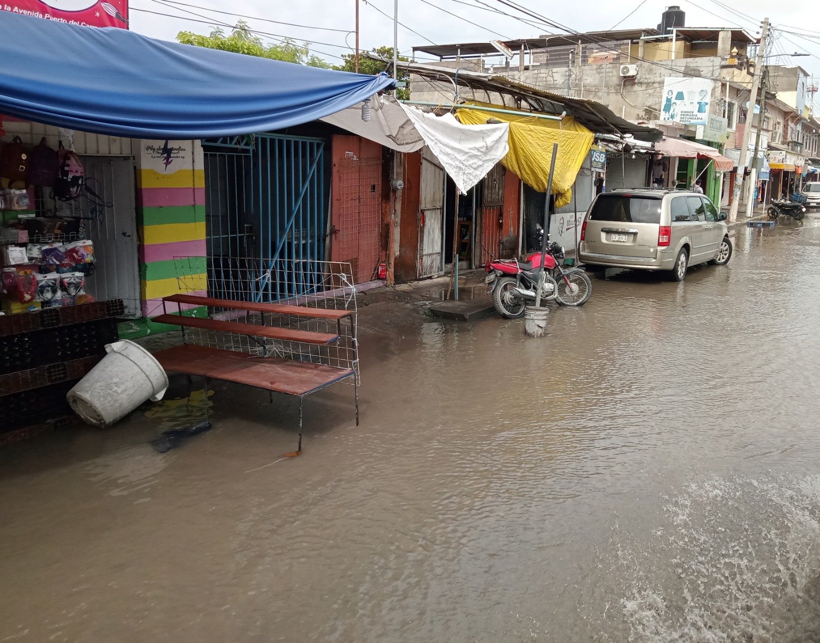 Protección Civil de Ciudad del Carmen toma medidas por fenómeno de pleamar