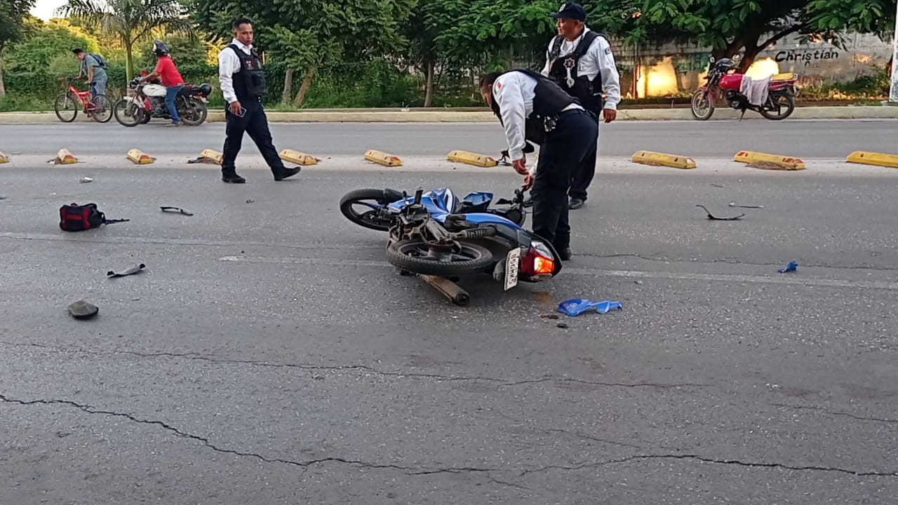 Motociclistas al hospital por choque