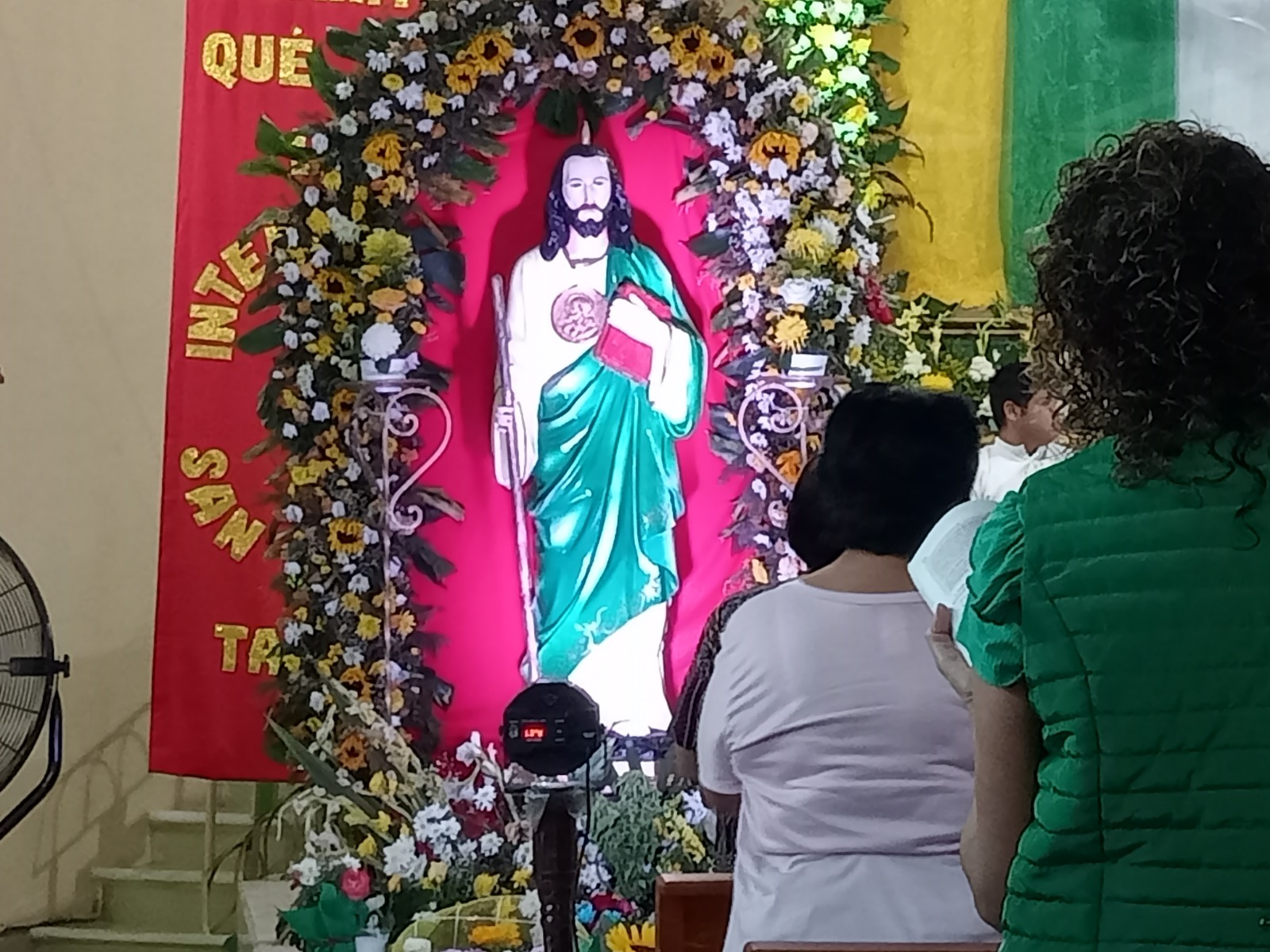 Carmelitas demuestran devoción y fe a San Judas Tadeo