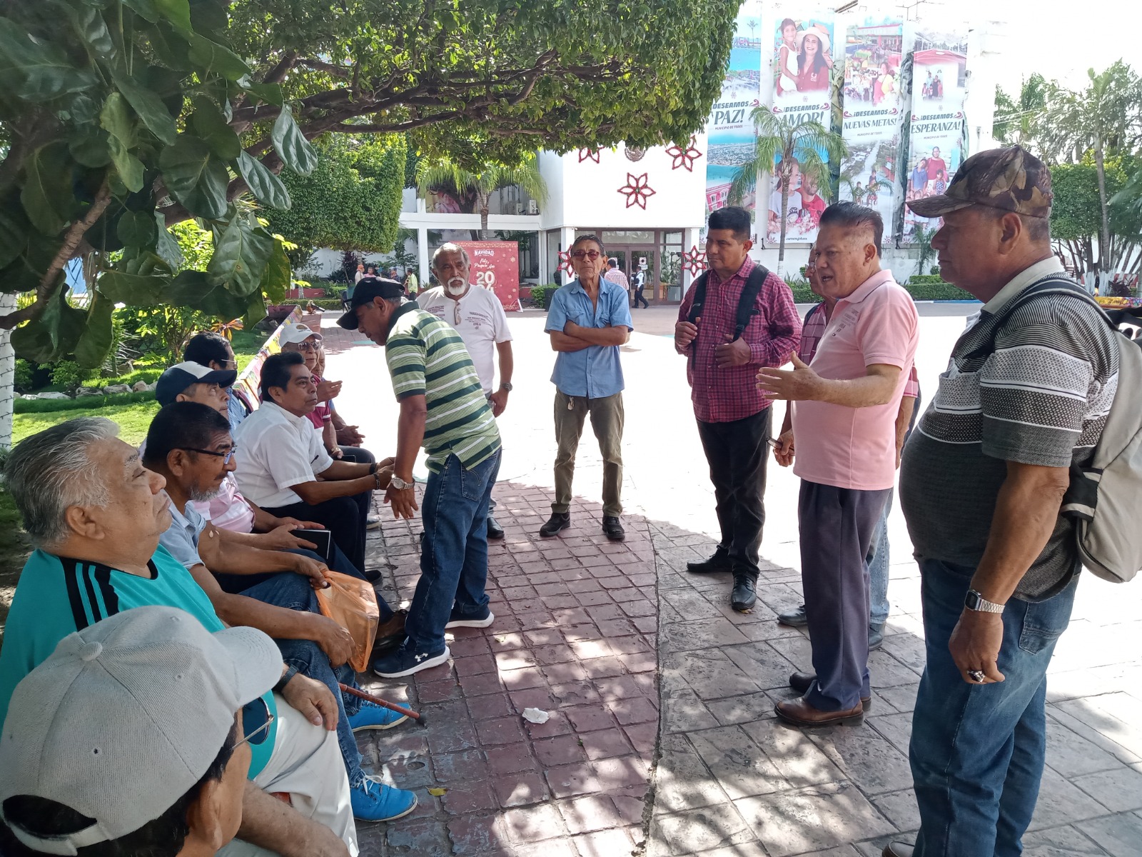 Miles de petroleros reclaman justicia