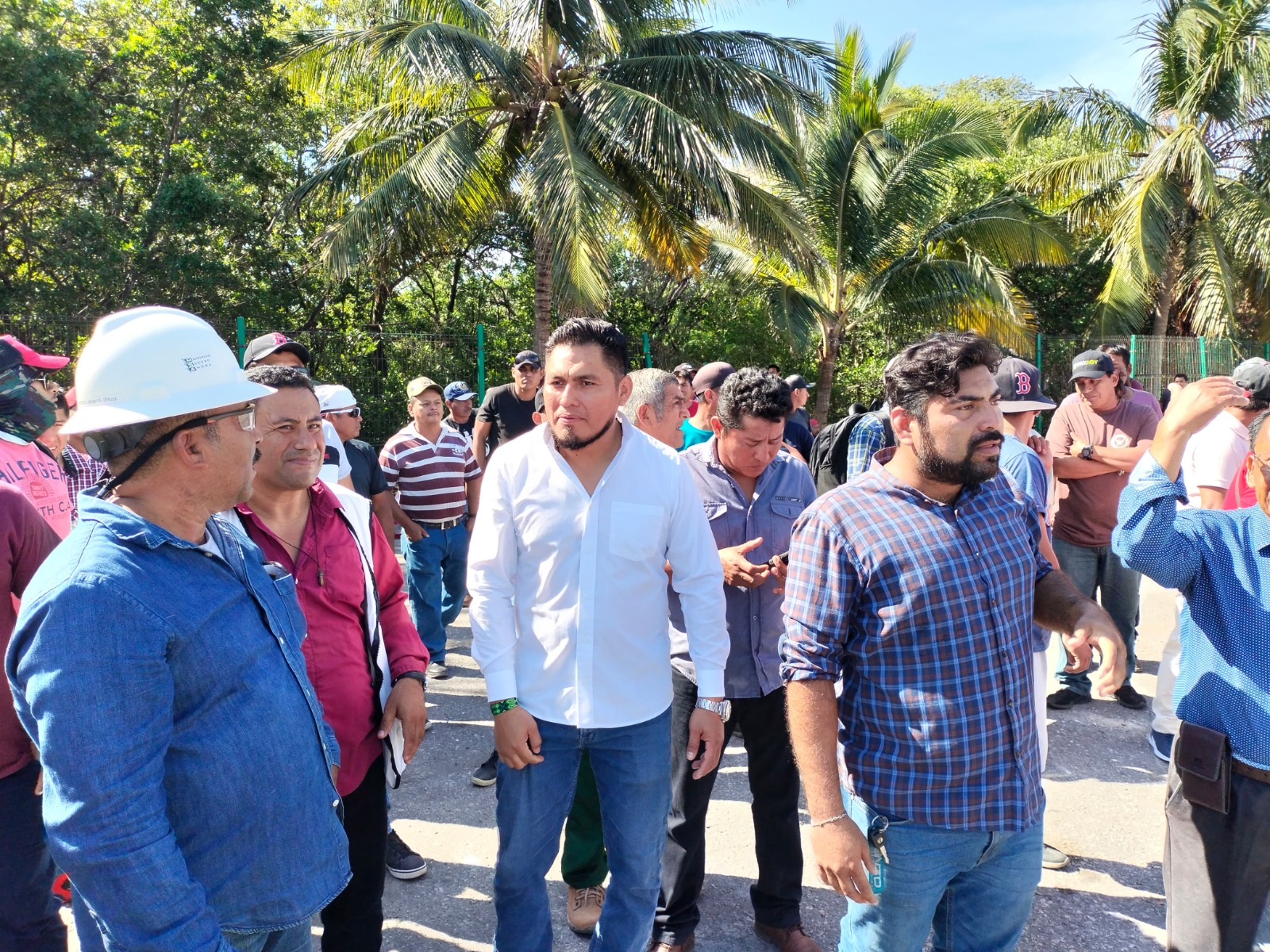Manifestación de sindicatos en el Puente Zacatal