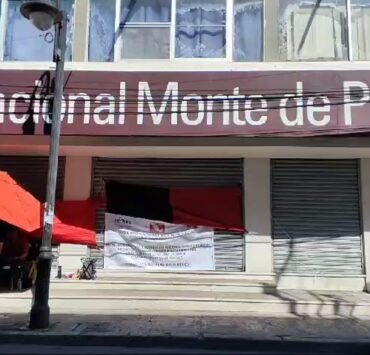 Solo con el aumento salarial se levantará la huelga en Monte de Piedad