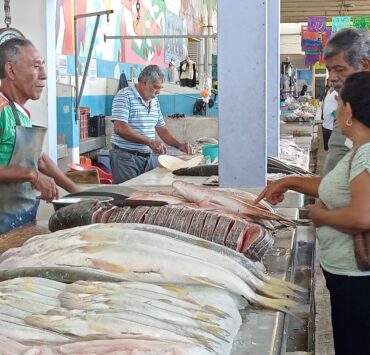 Comerciantes de pescados y mariscos cifran un repunte de ventas de un 100%