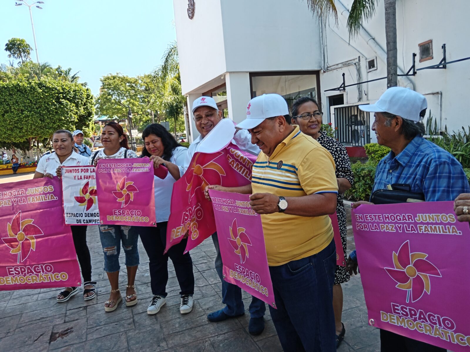 Los partidos tradicionales solo han ocasionado una destrucción al país