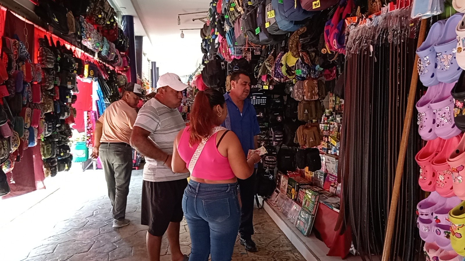 Se incrementa ventas de temporada en el mercado de Ciudad del Carmen