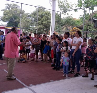 Ciudadanos inconformes con el gobierno municipal