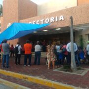 Debacle sindical laboral en la Unacar en la rectoría de Ruz Hernández