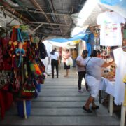 Artesanos carmelitas cifran su esperanza en Semana Santa