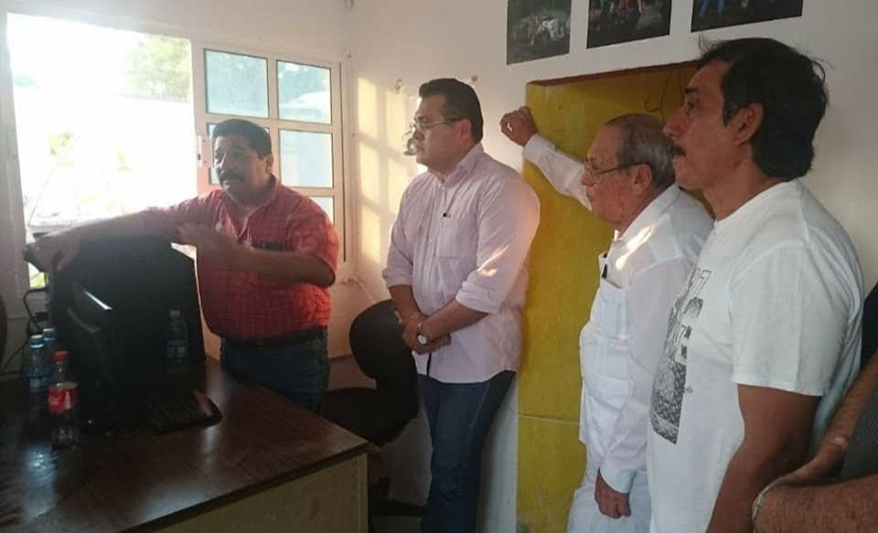 Mini taxistas reclaman justicia