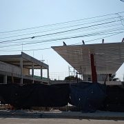 Gasolinera en la avenida 10 de julio sería una bomba de tiempo