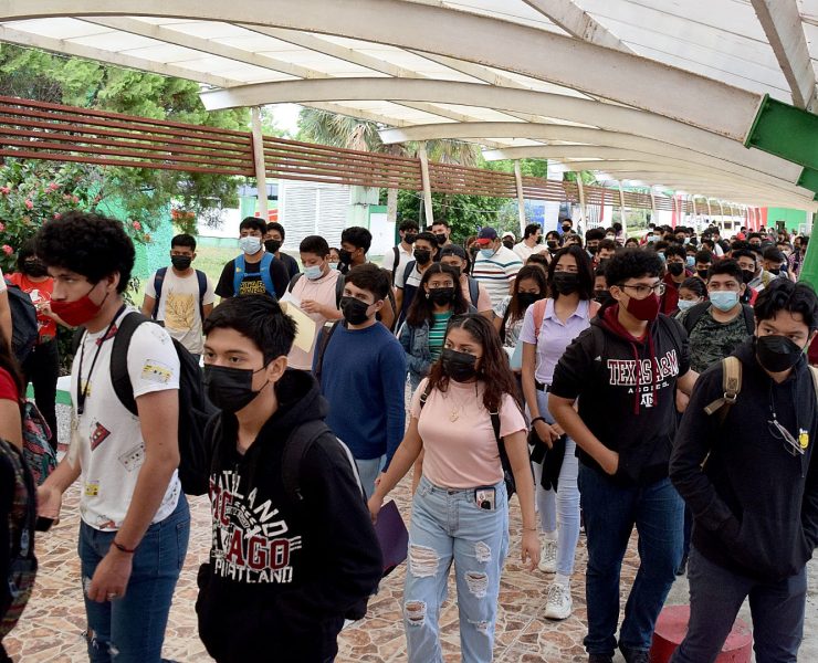 La Utcam entrega fichas a estudiantes