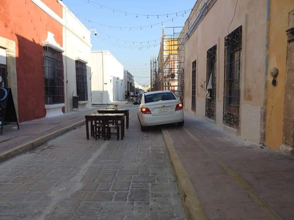 Turista indigna a campechanos