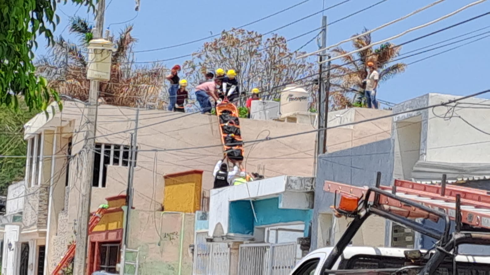 Recibió fuerte descarga