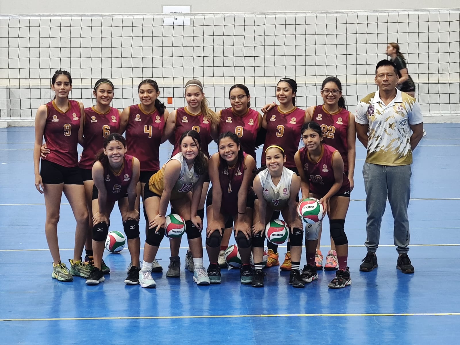 La selección de voleibol Femenil