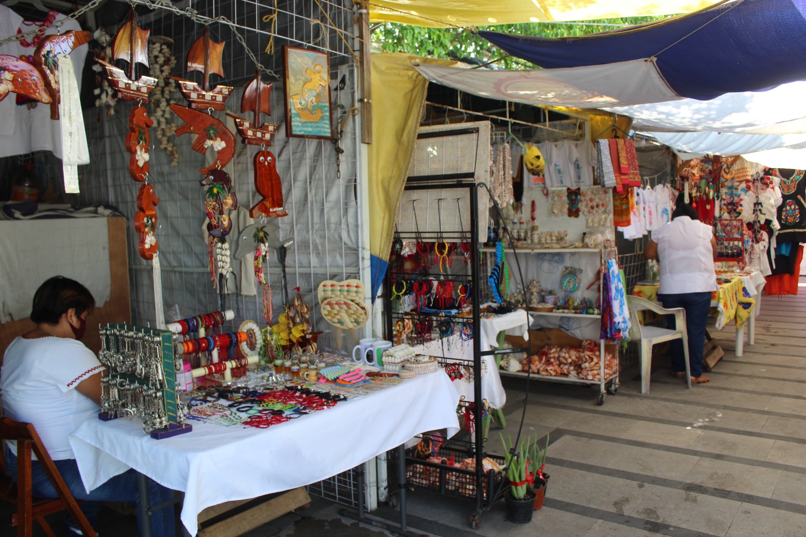 Fines políticos de Pablo Gutiérrez Lazarus la propuesta de la plaza de artesanía