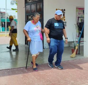 Panteón colonia listo para recibir a visitantes el día de mañana