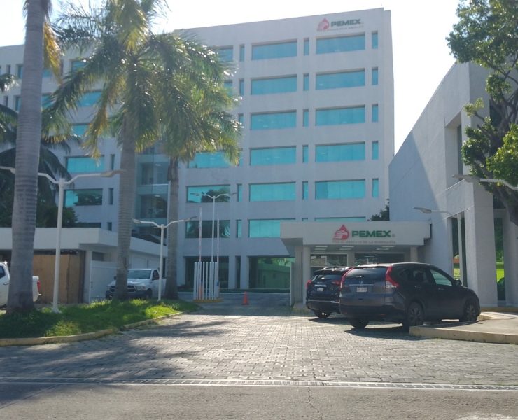 Pemex no invitó al CCE a la reunión de pago a empresas