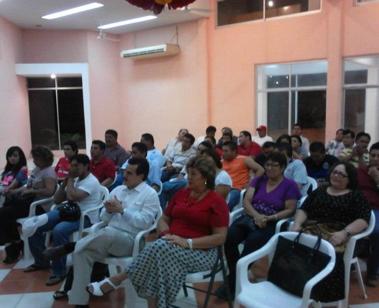 No todos los medios de comunicación están coludidos con el poder