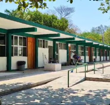 Paralizadas las labores en el Conalep desde hace tres días