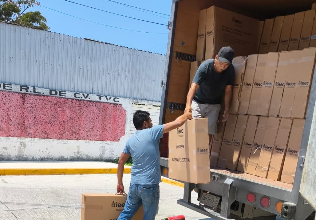 El 18 de mayo debe arribar la paquetería electoral