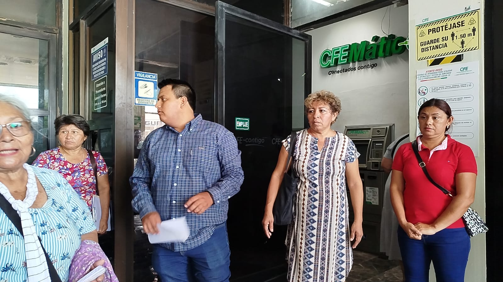 Vecinos de Campeche se quejan