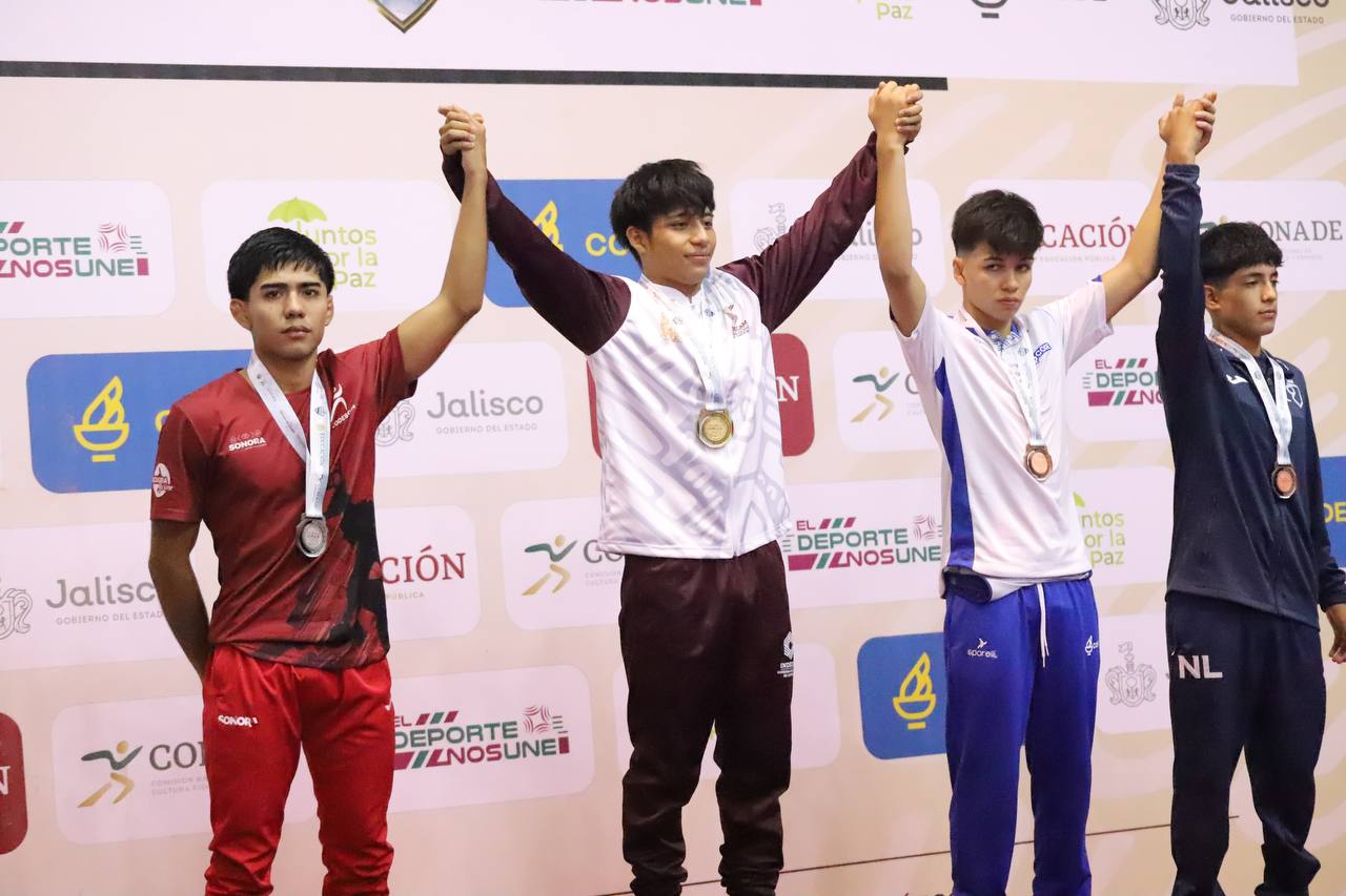 Con el pie derecho arrancó