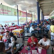 Se debe reactivar la economía de locatarios en la Feria de Julio