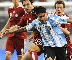 El único enfrentamiento entre Argentina y Canadá, fue en el 2010, en amistoso antes del Mundial de Sudáfrica.