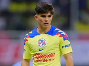 El extremo izquierdo del América Bruce El Mesmari, llega a Las Chivas del Guadalajara, para el Apertura 2024.