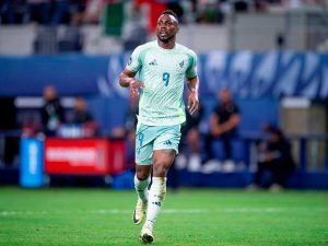 Julián Quiñones anotó su segundo gol con la Selección Mexicana, ante Brasil, y encaminaba el empate.