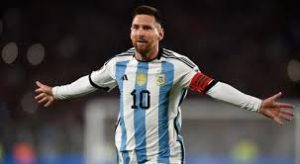 Messi no anotó, pero jugó su partido 35 en Copa América con Argentina y dio su décima segunda asistencia en este torneo.