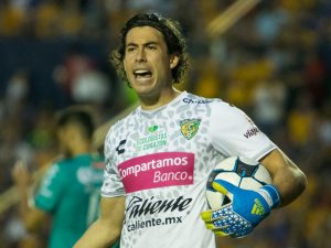 Óscar Jiménez, portero suplente del América jugó en Chiapas.