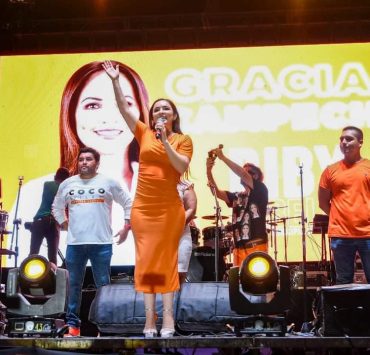 Biby Rabelo celebró bailando