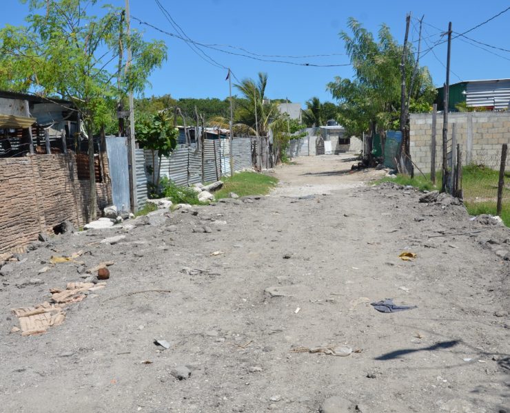 Predios en zonas irregulares incumplen con las normas para viviendas