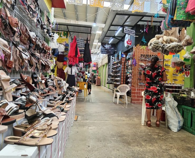 Turismo religioso reactiva temporalmente la economía de la Isla