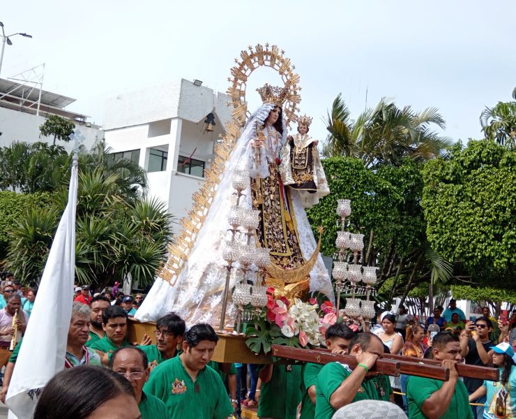 Domingo 28 de julio paseo de la Virgen del Carmen por tierra