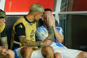 La imagen desgarradora de la Copa América, fue la de Leonel Messi llorando luego de salir tras lesionarse.