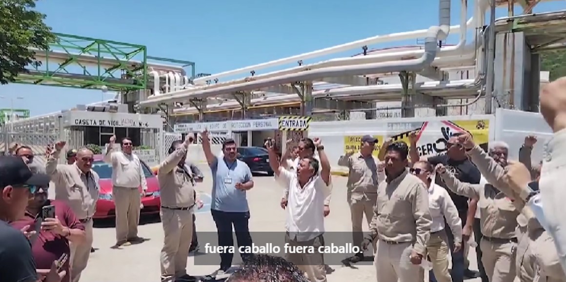 Así se vivió en la sección 38; donde clamaban: “Fuera Cabello, Fuera Cabello”