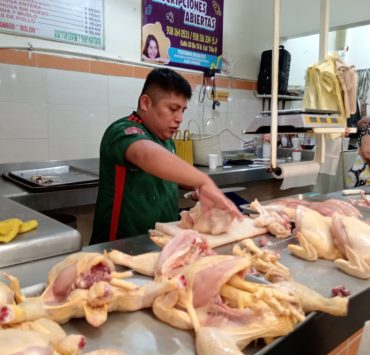 Monopolio avícola y porcino de Yucatán afecta la economía local