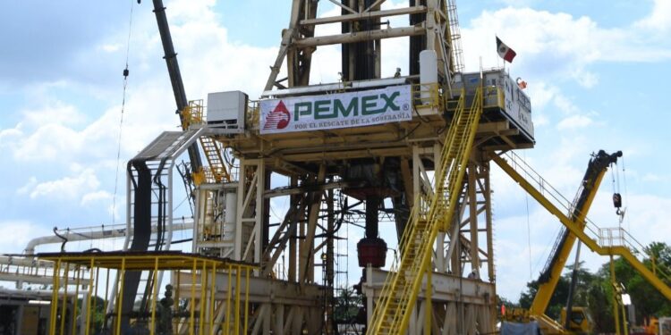 PEMEX incrementa desarrollo de campos en un 575% en actual administración